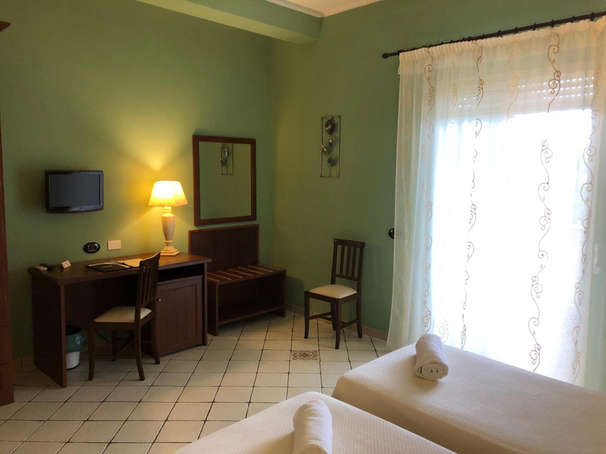 Il Tempio Di Hera Marinella di Selinunte Quarto foto