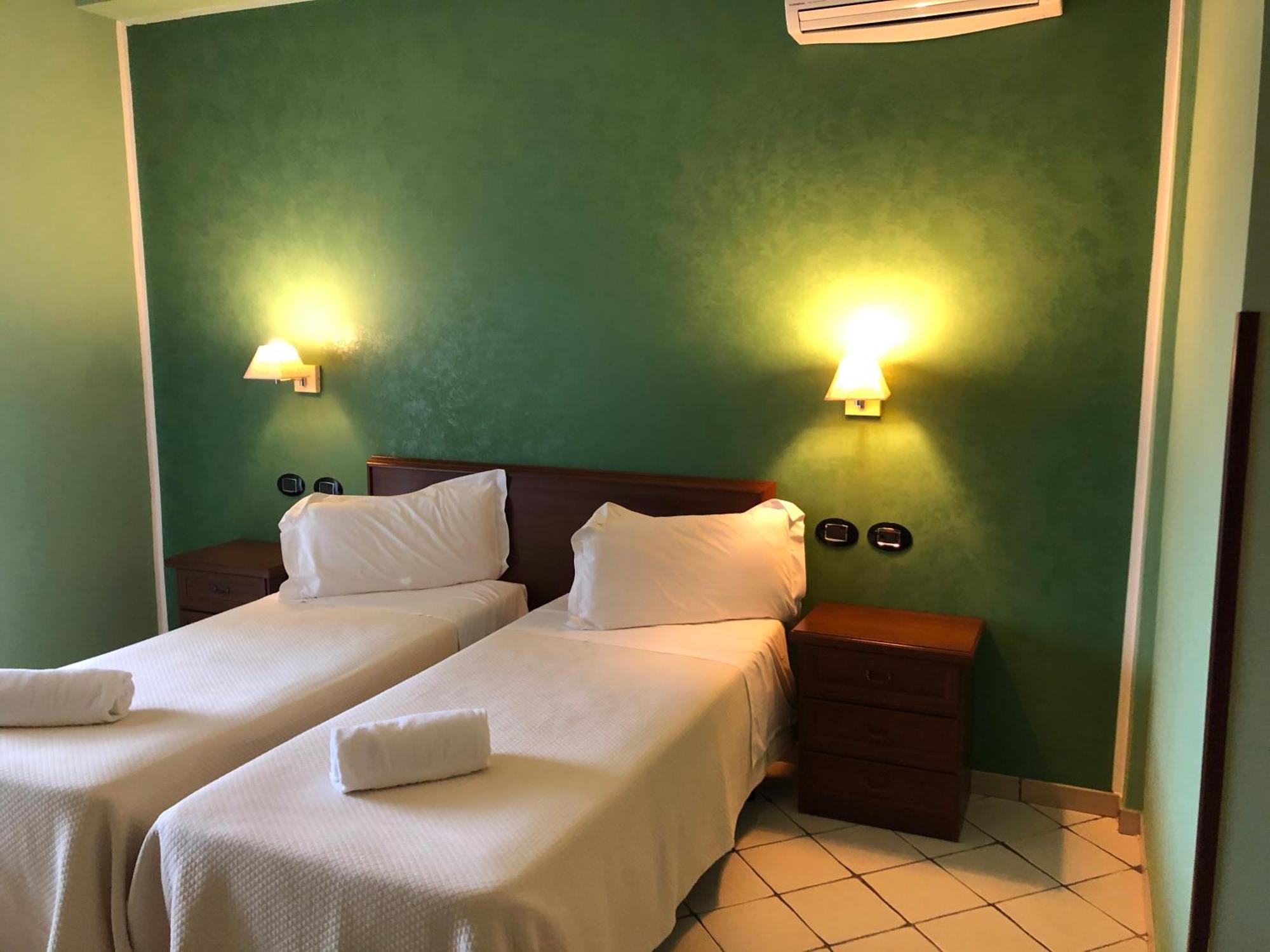 Il Tempio Di Hera Marinella di Selinunte Quarto foto