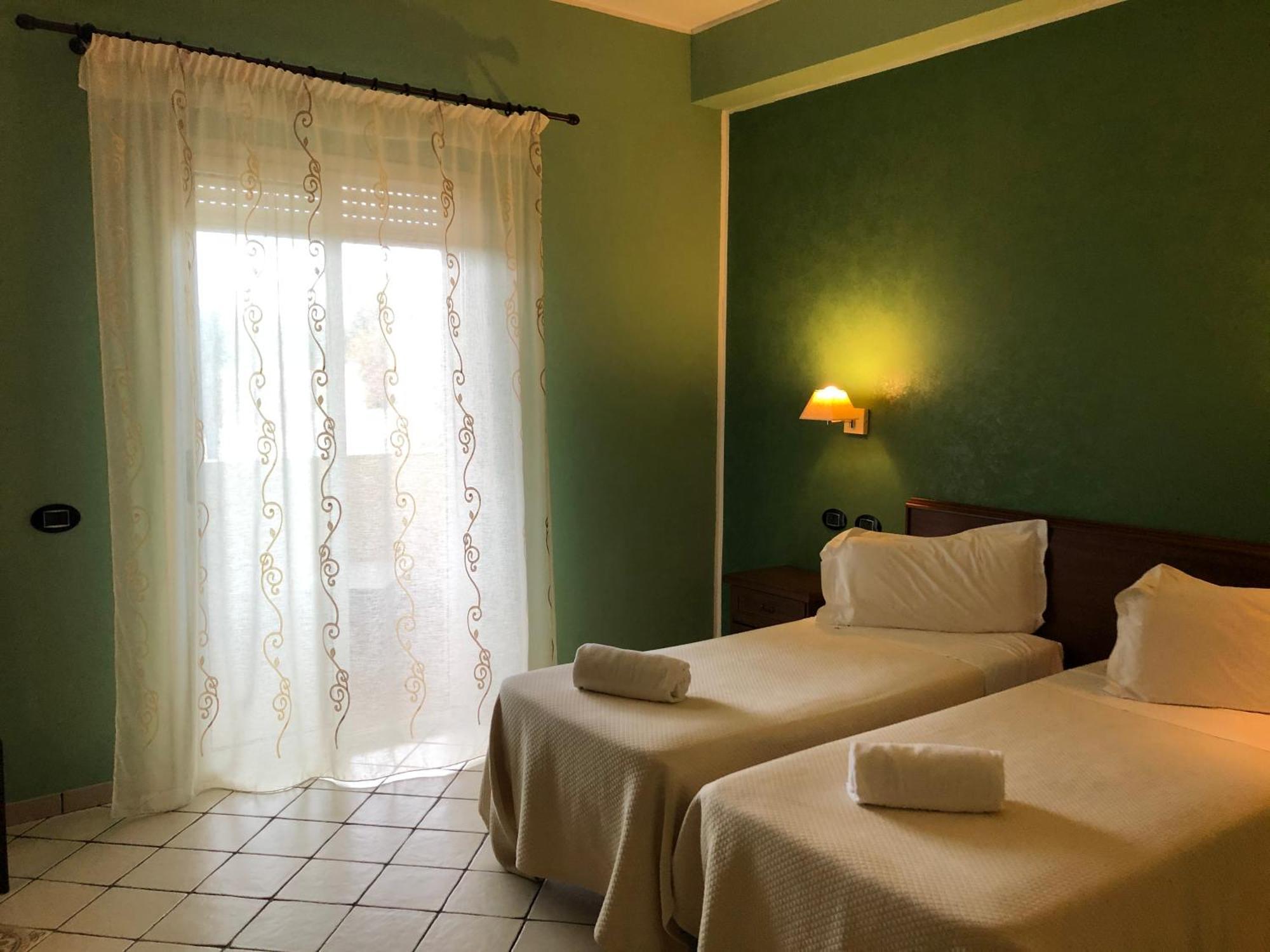 Il Tempio Di Hera Marinella di Selinunte Quarto foto